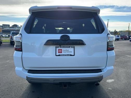 2022 Toyota 4Runner TRD Off Road