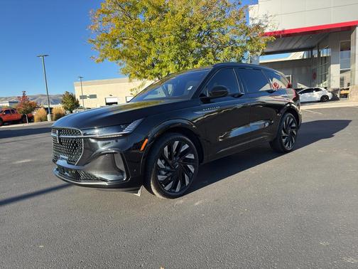 2024 Lincoln Nautilus Reserve