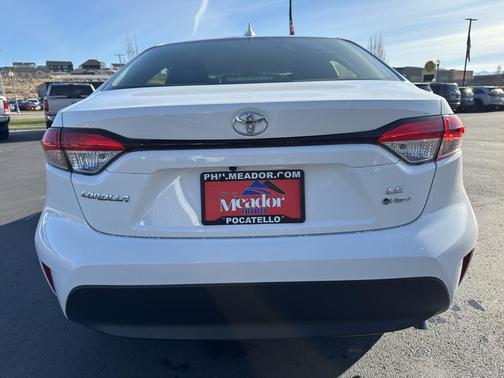 2026 Toyota Corolla Hybrid LE