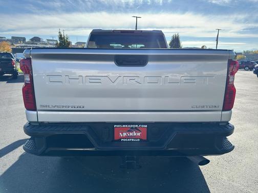 2023 Chevrolet Silverado 2500 Custom