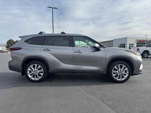 Heavy Metal 2026 Toyota Highlander Hybrid Limited