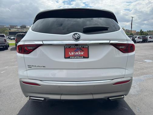 2022 Buick Enclave AWD Essence