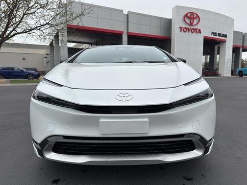 Wind Chill Pearl 2026 Toyota Prius Plug-In Hybrid XSE