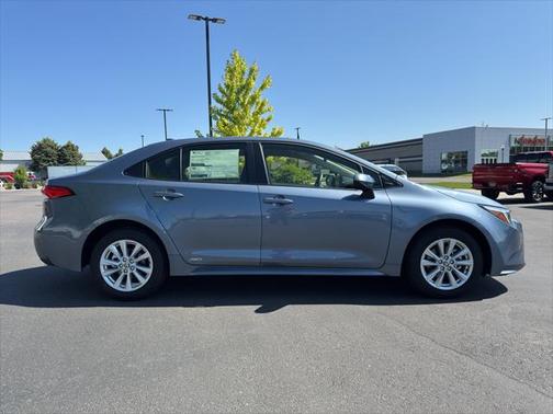 2025 Toyota Corolla Hybrid LE