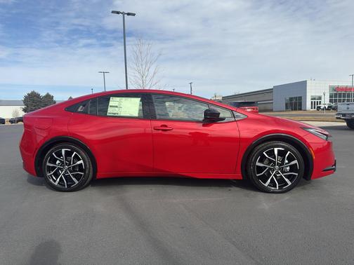 2026 Toyota Prius Plug-In Hybrid XSE Premium