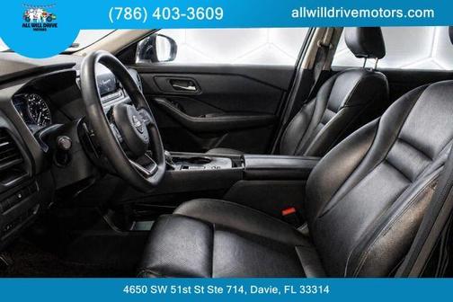 Black 2023 Nissan Rogue SV