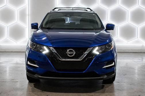 Caspian Blue 2020 Nissan Rogue Sport SL