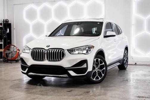 White 2022 BMW X1 sDrive28i
