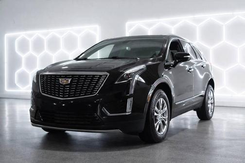 Stellar Black Metallic 2020 Cadillac XT5 Premium Luxury