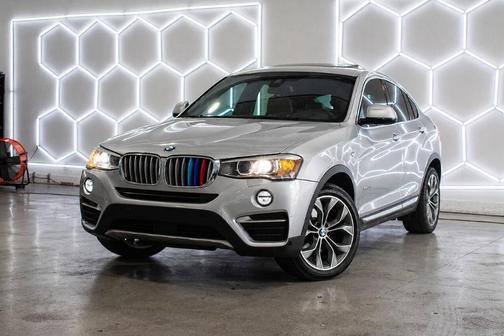 Gray 2018 BMW X4 xDrive28i