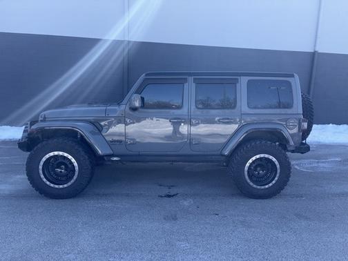 2020 Jeep Wrangler Unlimited SAHARA