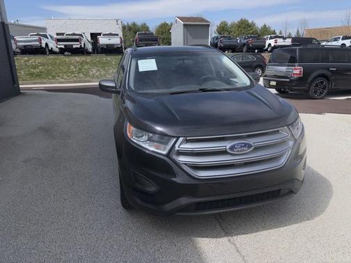 SHADOW BLACK 2018 Ford Edge SE