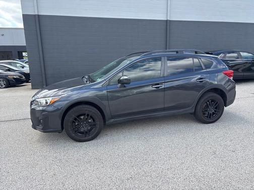 Dark Gray Metallic 2019 Subaru Crosstrek 2.0I PREMIUM
