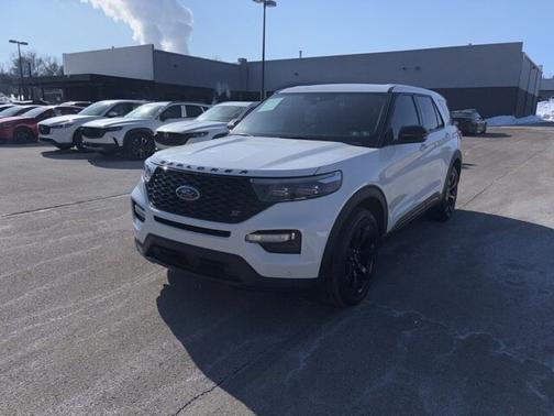 2022 Ford Explorer ST