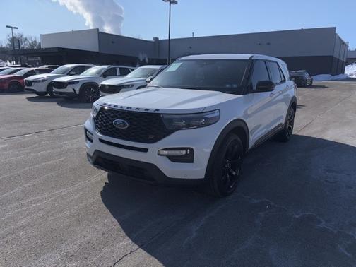 2022 Ford Explorer ST