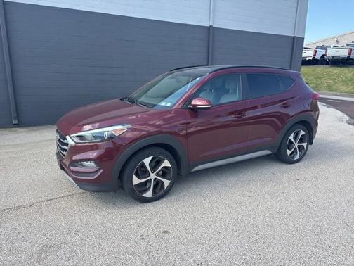 Ruby Wine 2017 Hyundai TUCSON VALUE