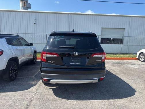 Black 2019 Honda Pilot Touring 8-Passenger