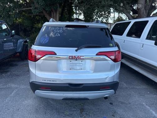 2019 GMC Acadia SLE-2