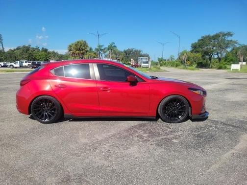 2018 Mazda Mazda3 Sport