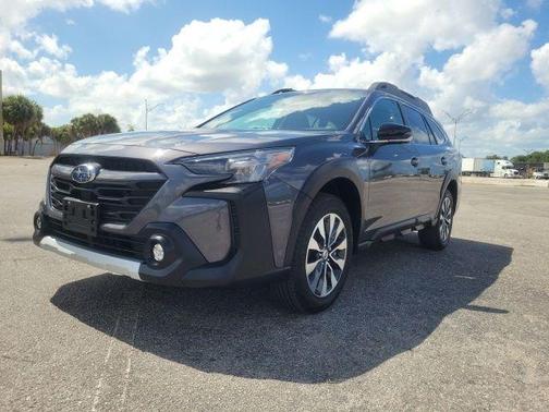 Magnetite Gray Metallic 2023 Subaru Outback Limited