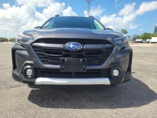 Magnetite Gray Metallic 2023 Subaru Outback Limited