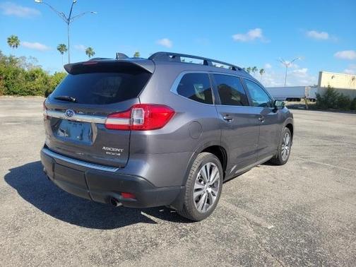 2021 Subaru Ascent Limited 8-Passenger