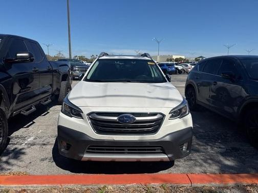 2022 Subaru Outback Touring