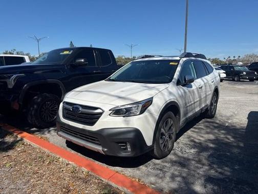 2022 Subaru Outback Touring