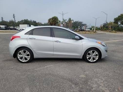 2014 Hyundai Elantra GT Base