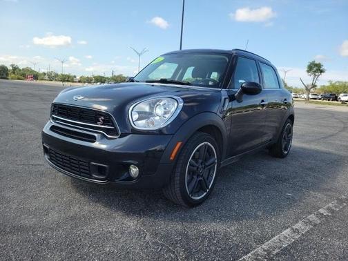 2016 MINI Countryman Cooper S
