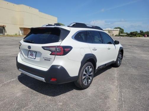 2024 Subaru Outback Touring