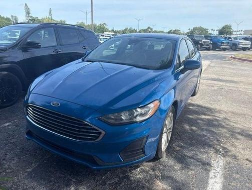 Blue Metallic 2019 Ford Fusion SE