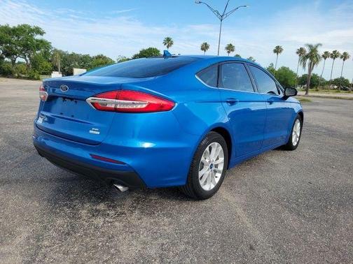 Blue Metallic 2019 Ford Fusion SE