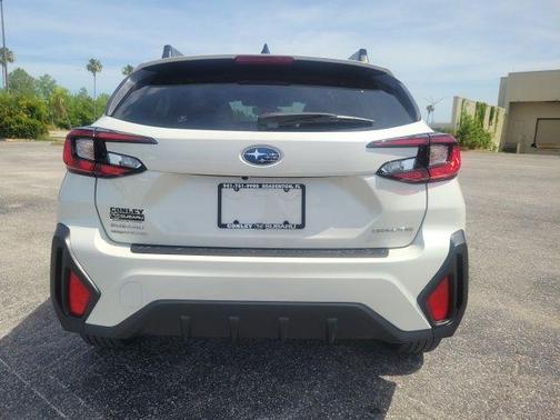 Crystal White Pearl 2024 Subaru Crosstrek Premium