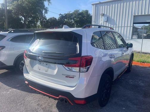 Crystal White Pearl 2023 Subaru Forester Sport