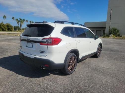 2025 Subaru Ascent Limited Bronze Edition
