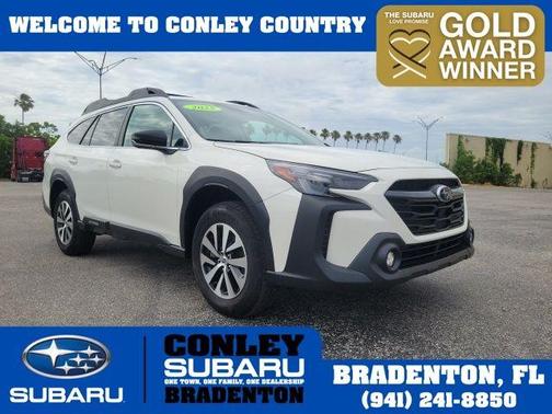 Crystal White Pearl 2025 Subaru Outback Premium