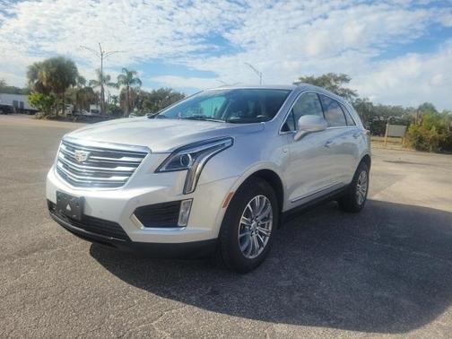 2017 Cadillac XT5 Luxury