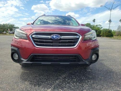 Crimson Red Pearl 2018 Subaru Outback 3.6R Limited