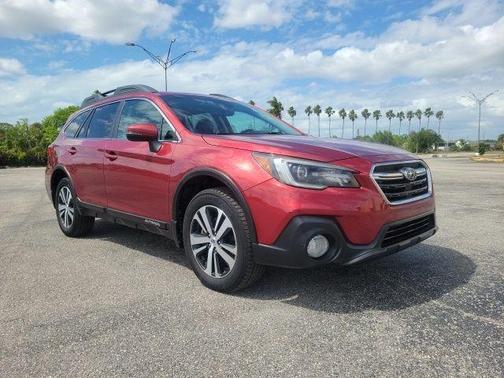 Crimson Red Pearl 2018 Subaru Outback 3.6R Limited