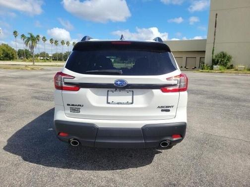 2025 Subaru Ascent Onyx Edition Touring