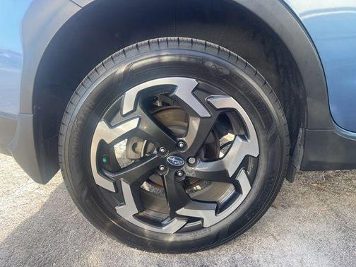 Horizon Blue Pearl 2022 Subaru Crosstrek Limited
