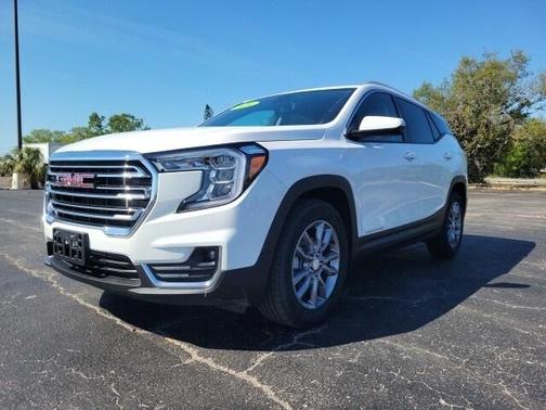 2024 GMC Terrain SLT