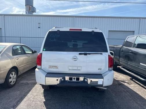 2004 Nissan Armada SE