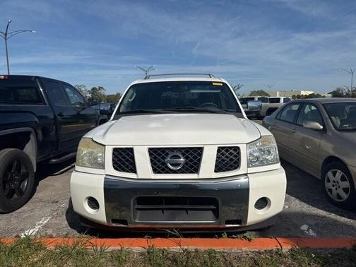 2004 Nissan Armada SE