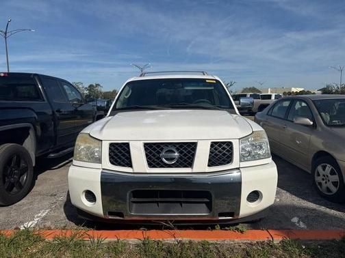 2004 Nissan Armada SE