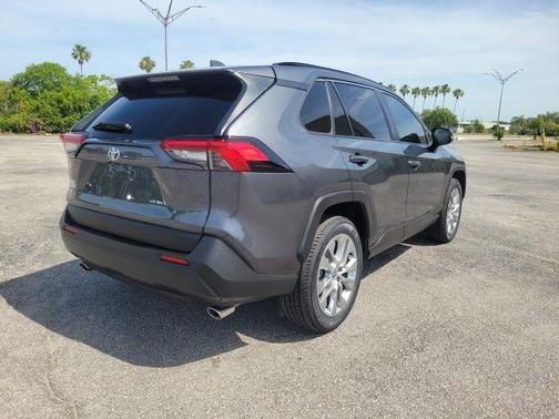 Magnetic Gray Metallic 2020 Toyota RAV4 XLE Premium
