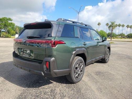 Deep Emerald 2026 Subaru Outback Premium