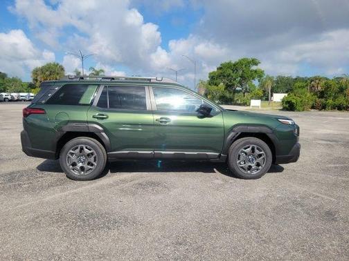 Deep Emerald 2026 Subaru Outback Premium