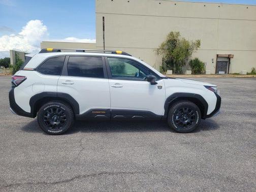 Crystal White Pearl 2026 Subaru Forester Wilderness